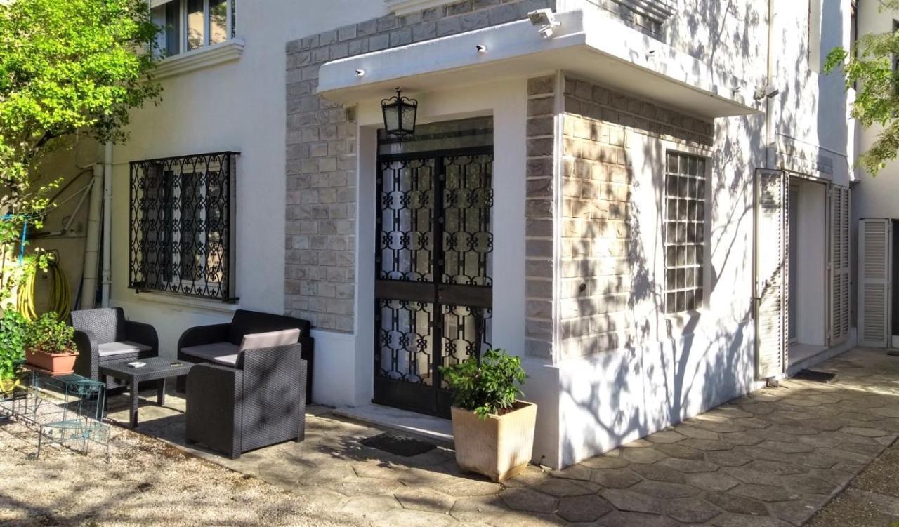 Chez Jeannette - T2 12eme *